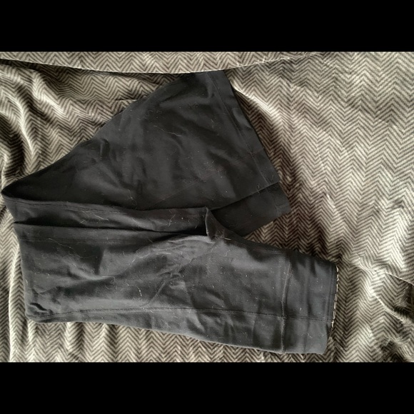 Lululemon Yoga Pant - Picture 1 of 3
